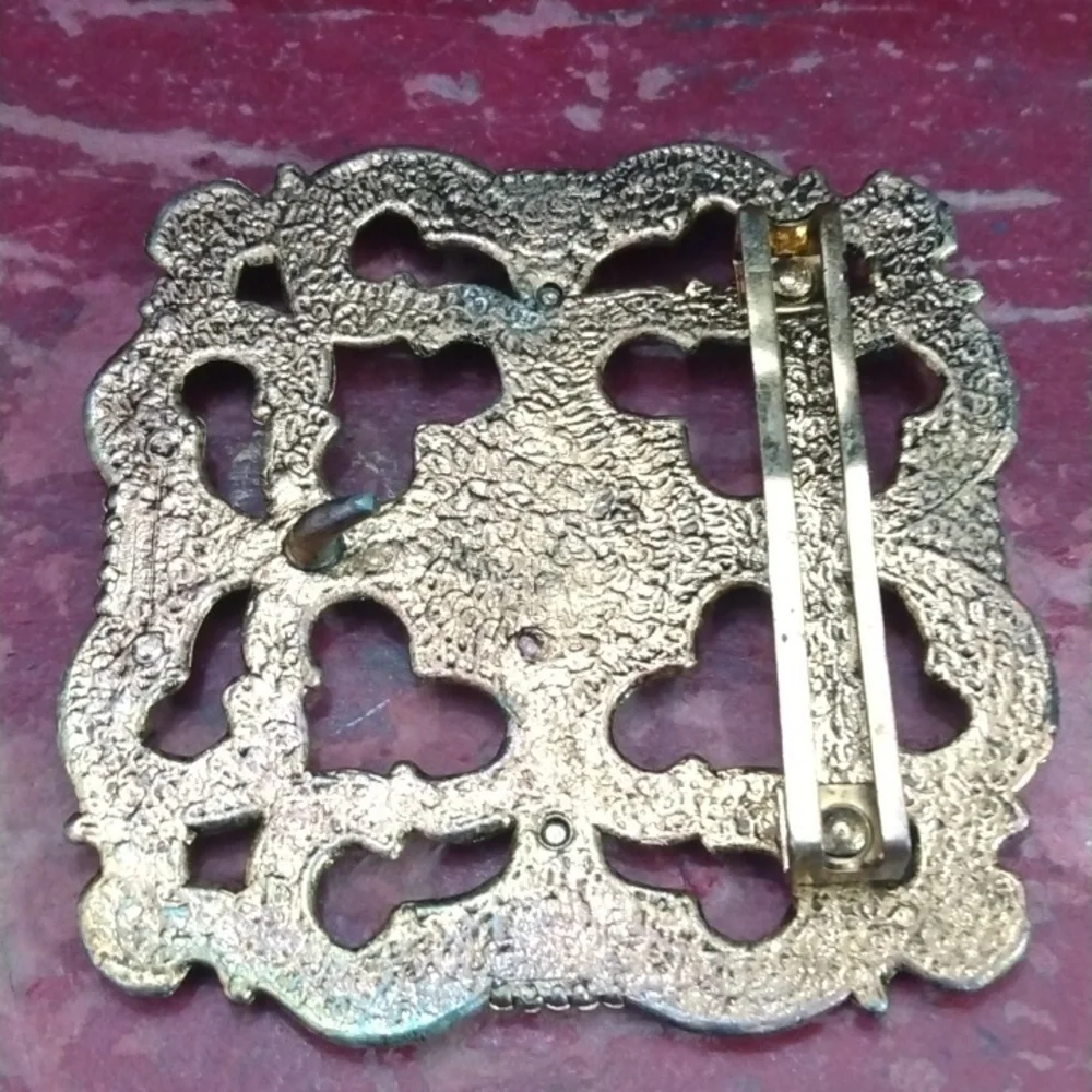 Vintage buckle